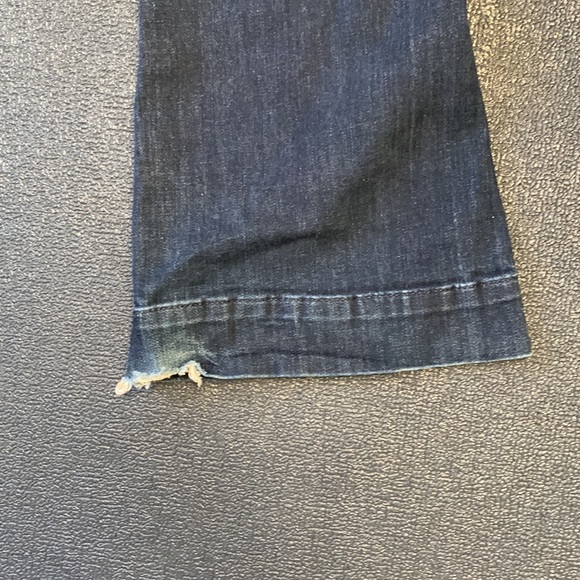 Express Mia Slim Flare - Picture 3 of 4